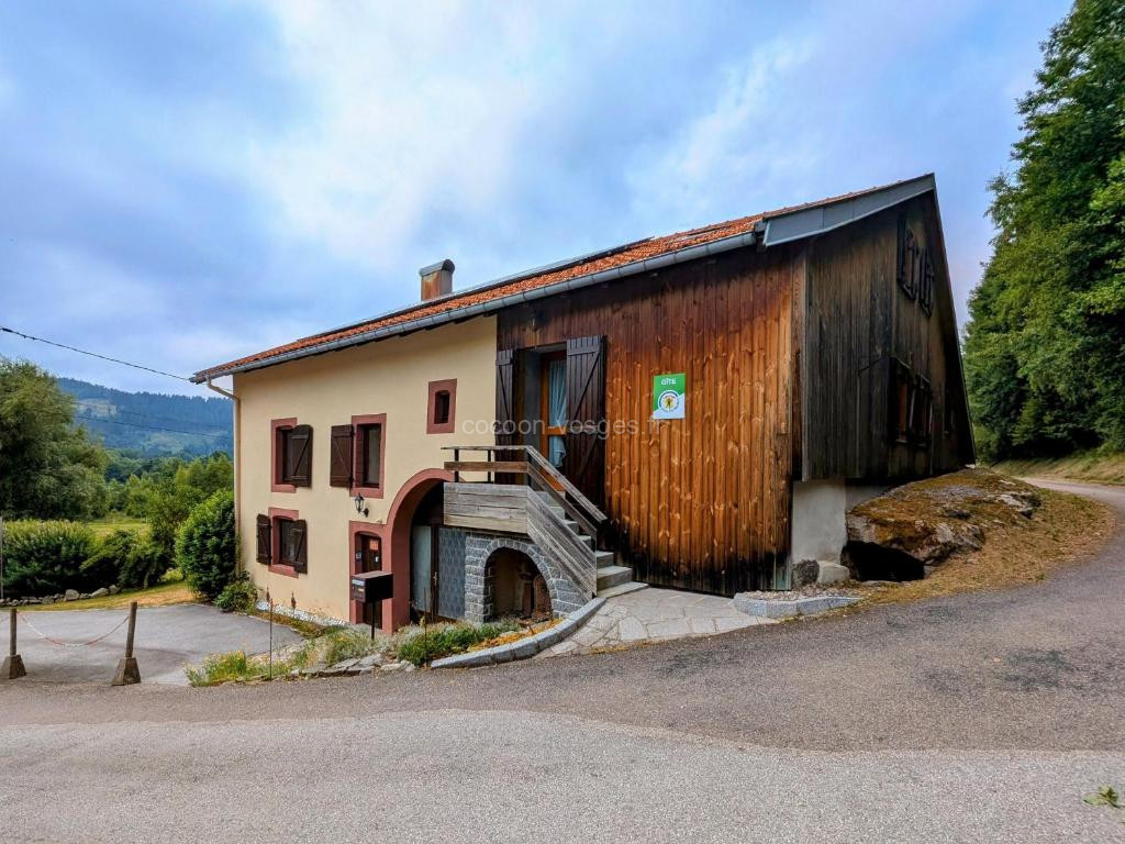 photo de Gîte Authentique en Ferme Vosgienne, Nature et Confort près de Gérardmer - FR-1-589-211